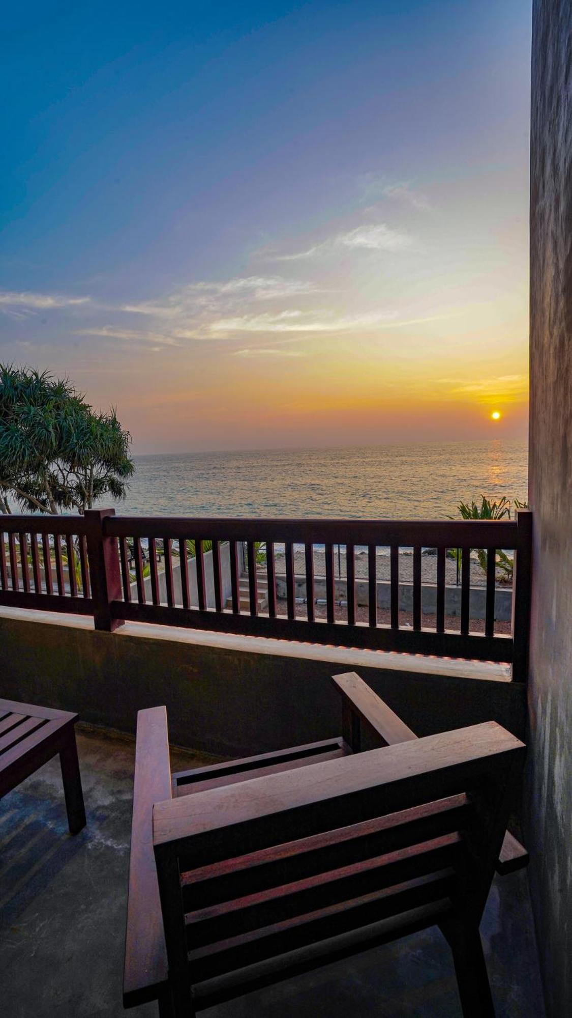 Beyond The Sea By Ceylonese Ambalangoda (Galle) Exterior foto